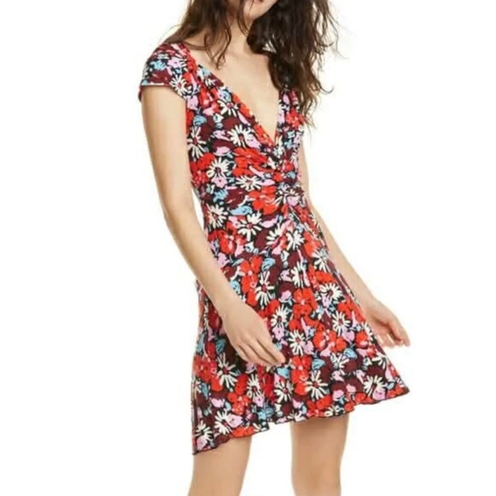 Free People Key To Your Heart Mini Dress Size Large V Neck Ribbed Floral NEW
